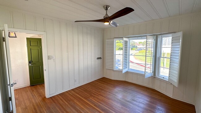 4411 S Mullen Ave in Los Angeles, CA - Building Photo - Building Photo