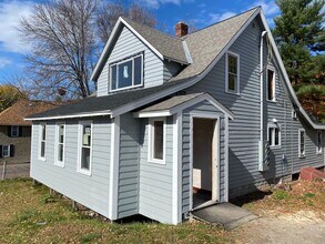 389 E Allen St in Winooski, VT - Building Photo - Building Photo