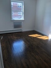 5 Paerdegat 15th St, Unit 1 in Brooklyn, NY - Building Photo - Building Photo