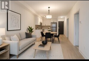 3600 Hwy 7 W in Vaughan, ON - Building Photo