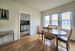 4412 N St Louis Ave in Chicago, IL - Building Photo - Building Photo