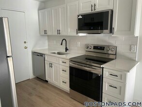 741 E 6th St, Unit 1 in Boston, MA - Building Photo - Building Photo