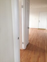 730 11th St NE, Unit 403 in Washington, DC - Foto de edificio - Building Photo