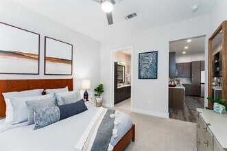 1005 11th St in Plano, TX - Building Photo - Building Photo