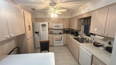 17713 SE 95th Cir in the Villages, FL - Building Photo - Building Photo