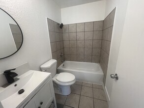 3965 Logan Ave in San Diego, CA - Building Photo - Building Photo