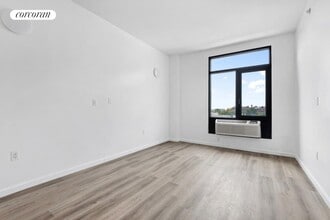 4622 Fort Hamilton Pkwy in Brooklyn, NY - Foto de edificio - Building Photo