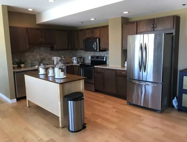 property at 1303 5th St