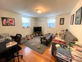 44 Lincoln St, Unit 1 in Cambridge, MA - Building Photo