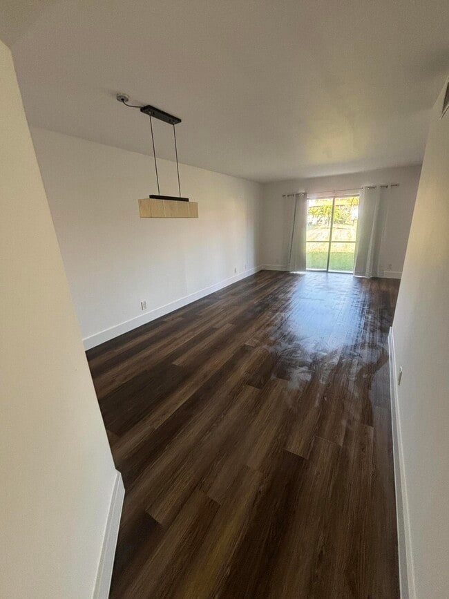 21909 Lake Forest Cir