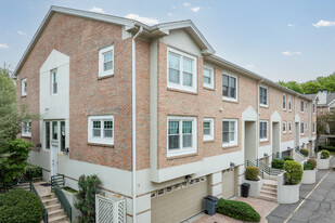 100-200 Grand Cove Way Apartments