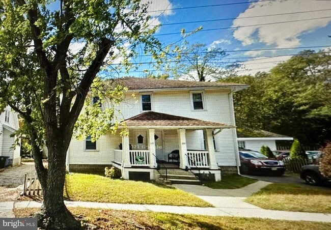 property at 422 Victoria St