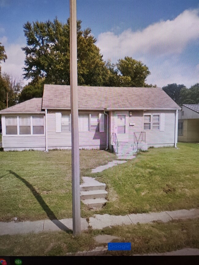 property at 7825 W Main St