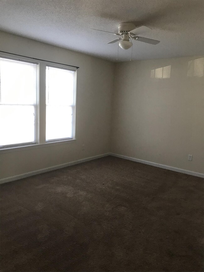 2808 Davis Rd in Tifton, GA - Building Photo - Building Photo