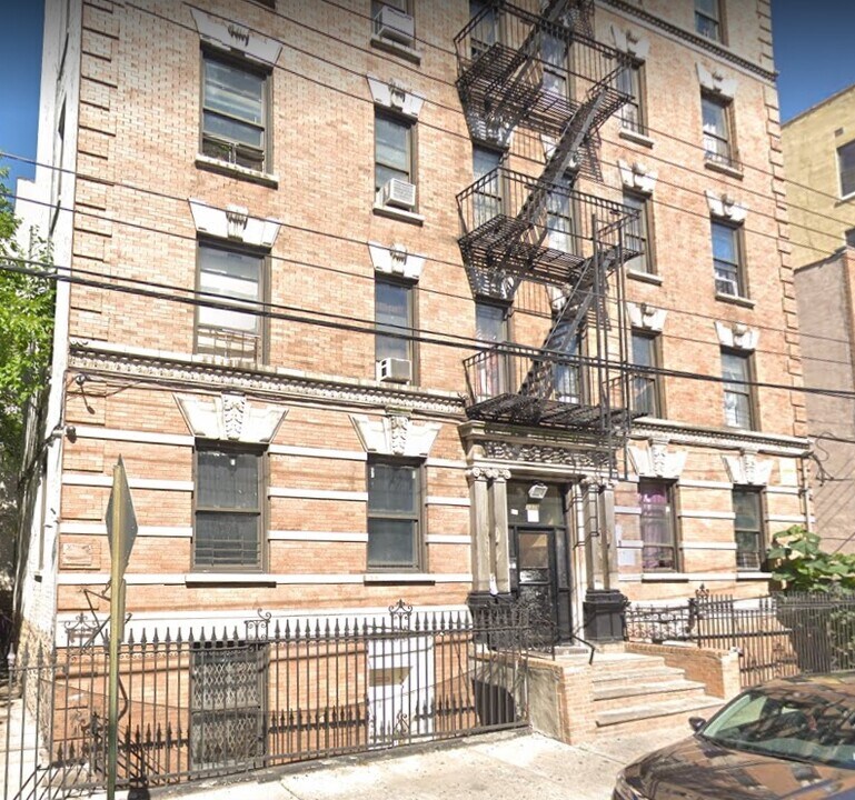 1339-1341 Bristow St in Bronx, NY - Building Photo