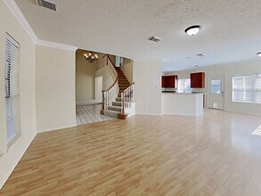 104 Cloudbridge Dr in League City, TX - Building Photo - Building Photo