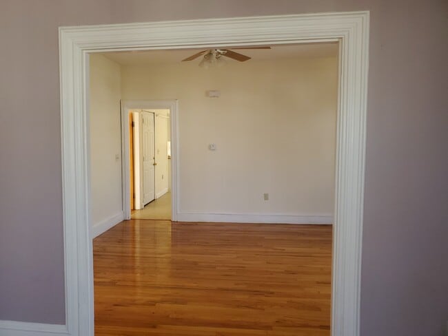 137 Carleton St, Unit 2 in Providence, RI - Building Photo - Building Photo