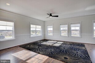 104 Santa Fe Ct in Stephenson, VA - Building Photo