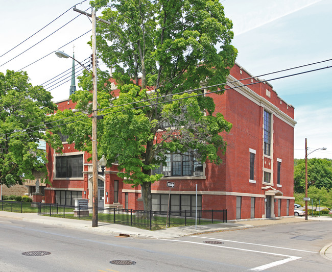 Schoolhouse Apartments in Binghamton, NY - Building Photo - Building Photo