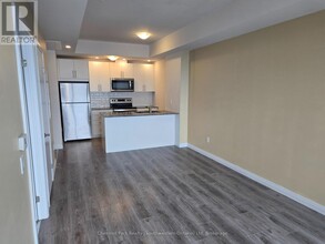 60-2860 Charles St W in Kitchener, ON - Building Photo - Building Photo