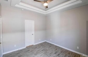 808 W Sunset Valley St in Alton, TX - Building Photo - Building Photo