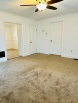 718 12th St, Unit Apt 2