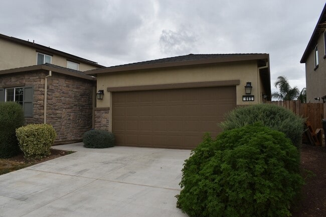 662 Pegasus Dr in Merced, CA - Building Photo - Building Photo