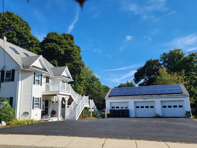31 Elm St, Unit 31 Elm St 1