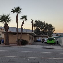 11316 Palm Dr in Desert Hot Springs, CA - Building Photo - Building Photo