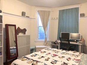 436 Medford St, Unit #1 in Somerville, MA - Building Photo - Building Photo