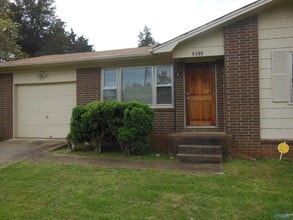 3814 NW Timwood Dr in Huntsville, AL - Building Photo - Building Photo