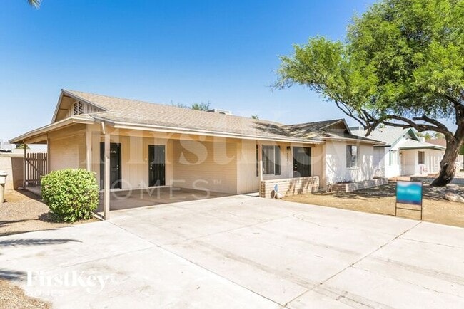 9608 N 43rd Dr in Glendale, AZ - Building Photo - Building Photo