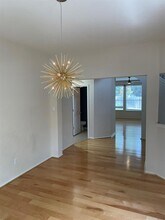 11108 Los Comancheros Rd in Austin, TX - Building Photo - Building Photo