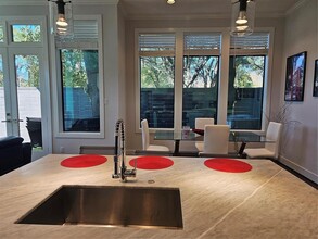 11028 Avenu Malkenu in Houston, TX - Building Photo - Building Photo