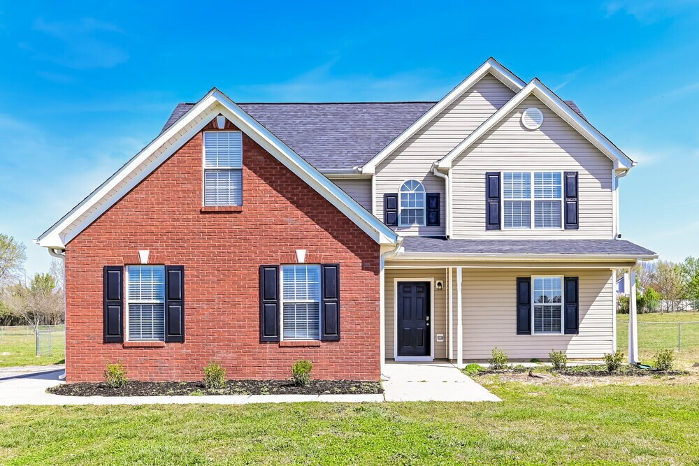 650 Pullin Rd in Mcdonough, GA - Building Photo