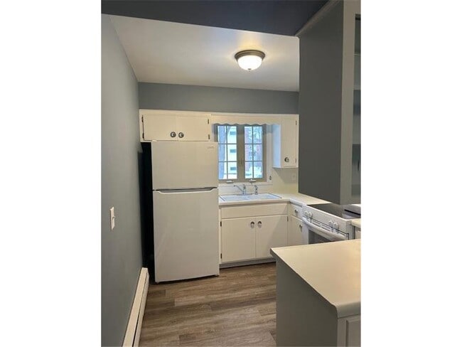 property at 4445 Chowen Ave S