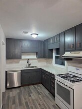 1411 Sycamore Dr NW in Kennesaw, GA - Building Photo - Building Photo