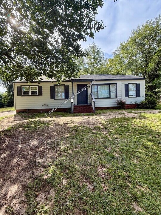 1533 Engle Dr in Macon, GA - Building Photo