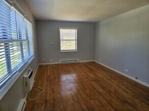 1415 Homestead Rd in La Grange Park, IL - Building Photo - Building Photo