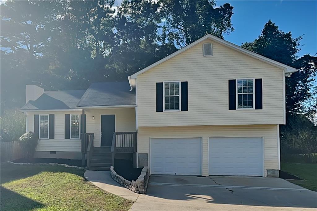 102 Ashford Dr in Dallas, GA - Building Photo