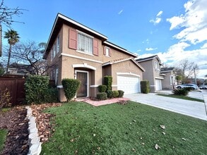 42116 Orange Blossom Dr in Temecula, CA - Building Photo - Building Photo