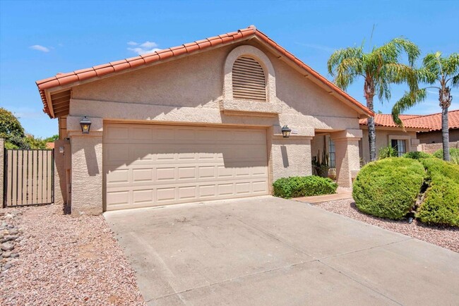 10576 E Caron St in Scottsdale, AZ - Building Photo - Building Photo