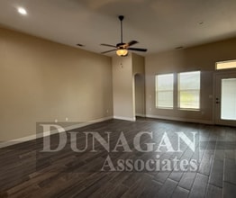 316 Baler Ln in Carlsbad, NM - Building Photo - Building Photo