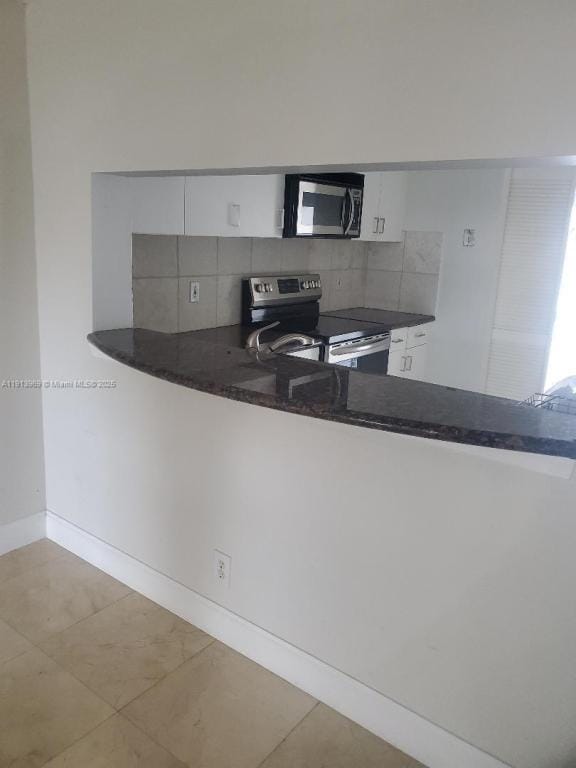 property at 16645 Hemingway Dr