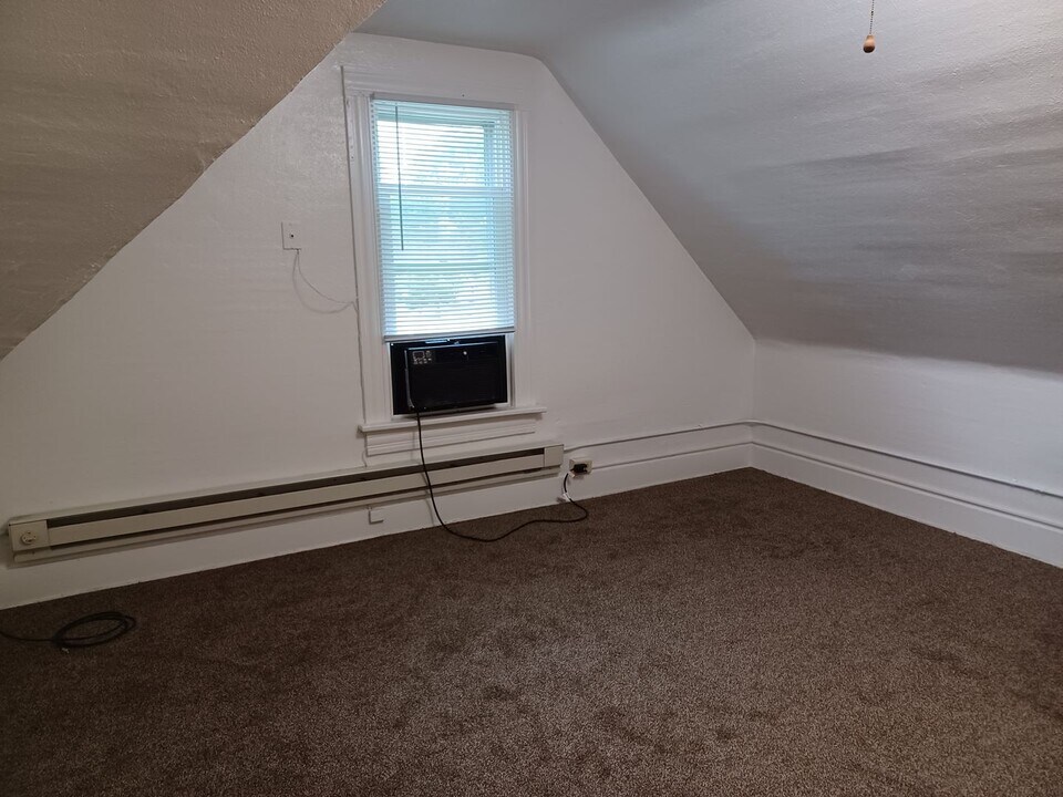 1702 Norwood St-Unit -2 in Brainerd, MN - Building Photo