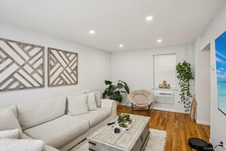 31 Hildreth Pl in Yonkers, NY - Building Photo - Building Photo