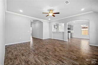 53 S Geranium Ln in Fayetteville, AR - Foto de edificio - Building Photo