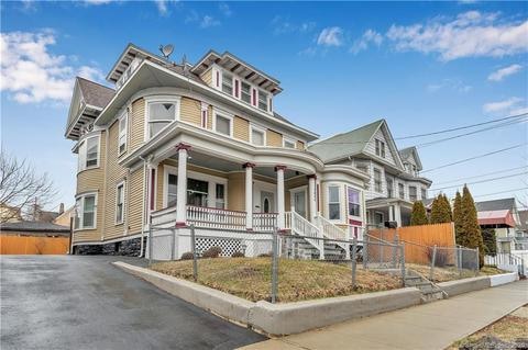 property at 1035 Noble Ave