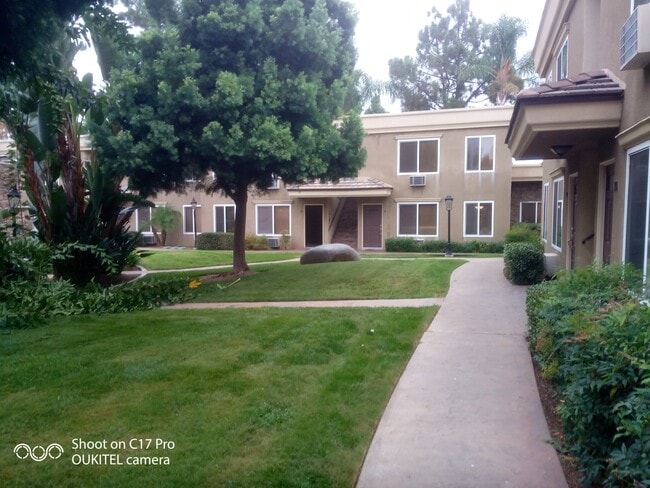 792 Avocado Ave, Unit 2 in El Cajon, CA - Building Photo - Building Photo