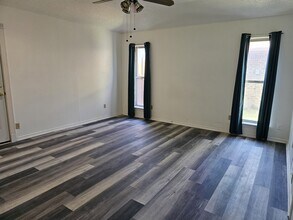 1126 Mayapple Dr in Garland, TX - Building Photo - Building Photo